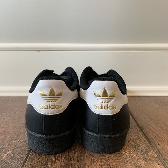 Adidas Superstar Shoes - Picture 3 of 3